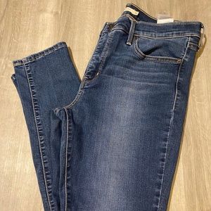 Levi 311 skinny